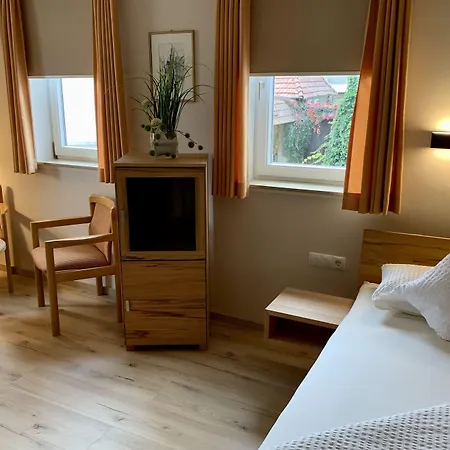 Landgasthof- Löwen * Erlabrunn (Wurzburg)